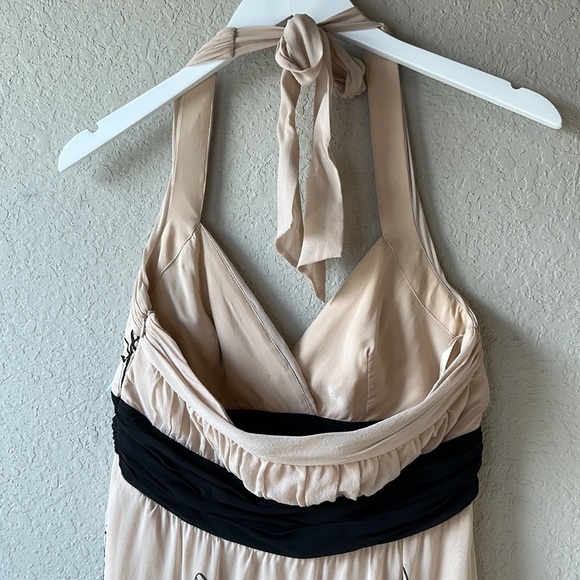 MaxAzria 100% Silk Halter Dress size 8 - Picture 9 of 15